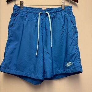 Nike Sportswear Essentials Woven Lined Flow Shorts Mens Size L AR2382-403